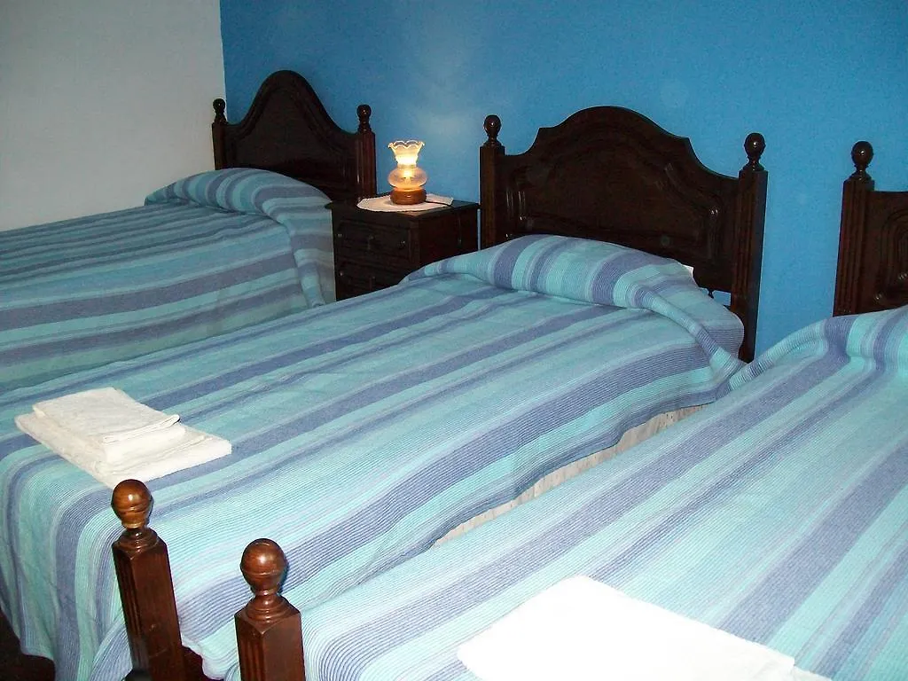 Pacheco'S Guesthouse Lagos